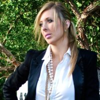 TUXEDO JACKET & PEARLS