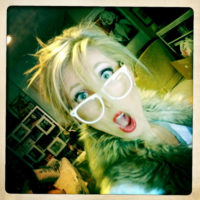 WHY SETTLE FOR BEING ANYTHING LESS THAN RIDICULOUSLY, OFFENSIVELY FABULOUS? {Mediocrity is Worse Than Death}