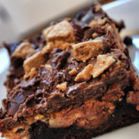 RECIPE TO TRY – REESES CHEESECAKE BROWNIES