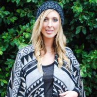 MONOCHROMATIC PONCHO